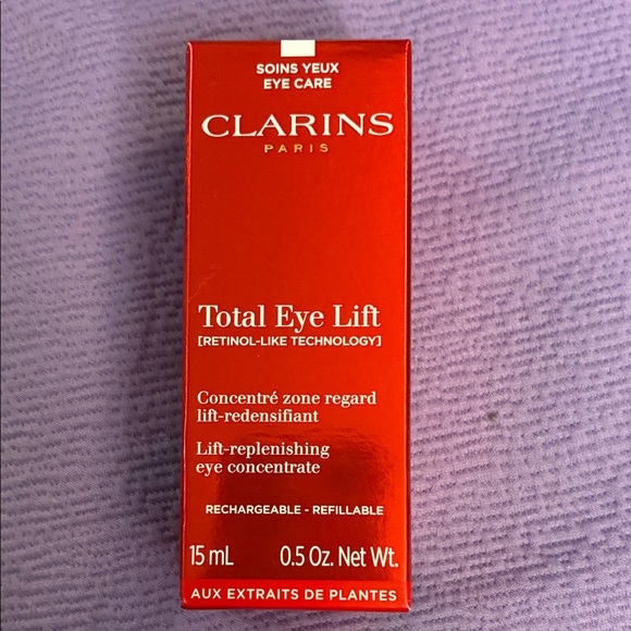 Clarins Total Eye Lift in Vibrant Red Packaging
